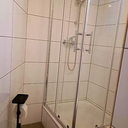 Niehler Otel 2*