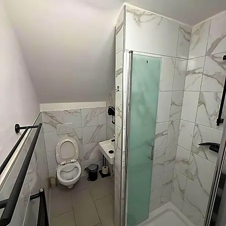 Niehler Hotel 2*